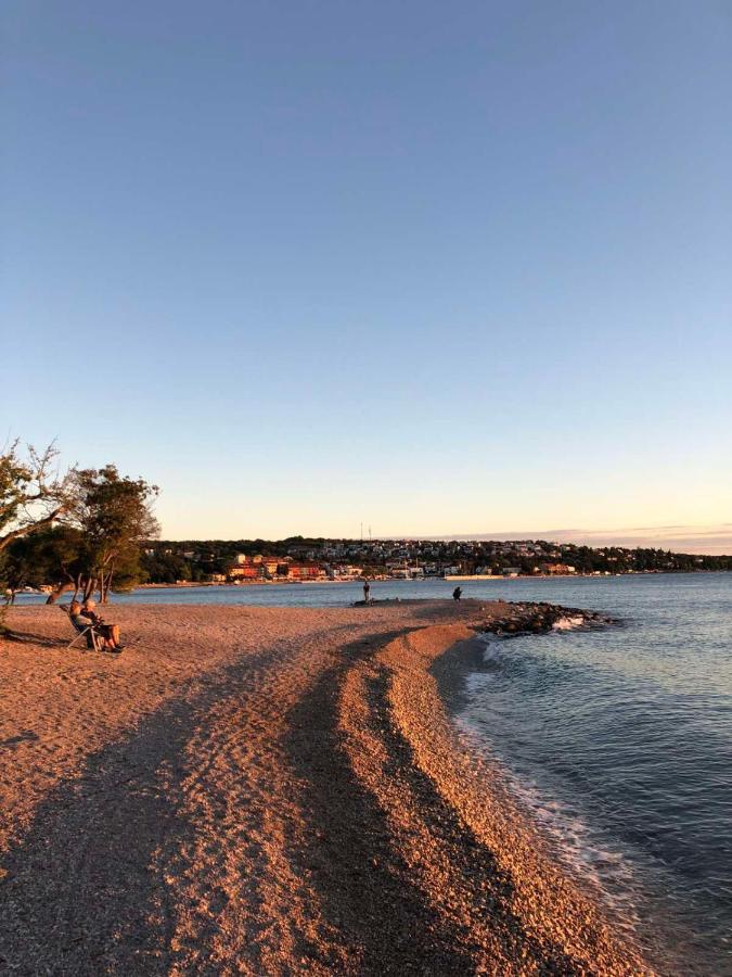 Vila Stemark Njivice Buitenkant foto