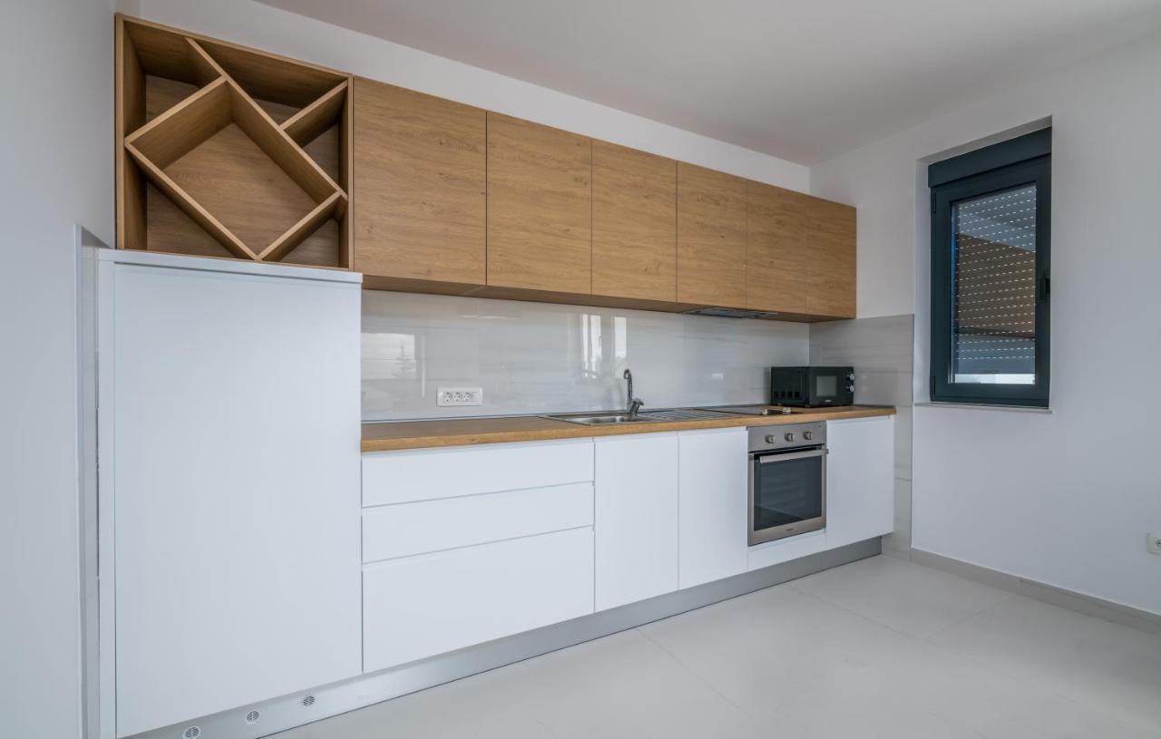 Vila Stemark Njivice Buitenkant foto